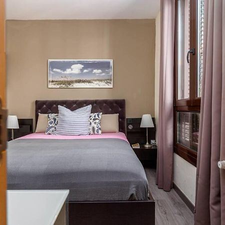 One Bedroom Apartment In Barcelona City Center Exterior photo