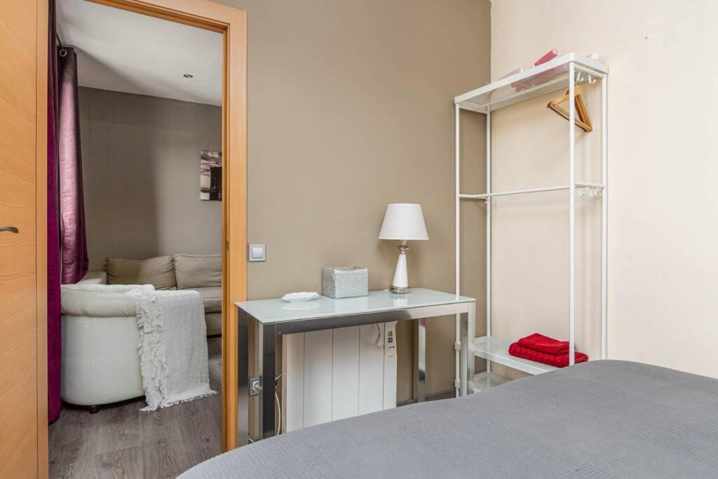 One Bedroom Apartment In Barcelona City Center Exterior photo